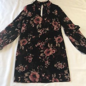 Floral Cutout White House Black Market Dress